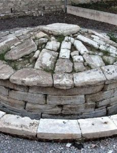 Tomb of Menecrates