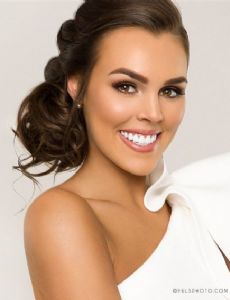 Chloe Brown (model)