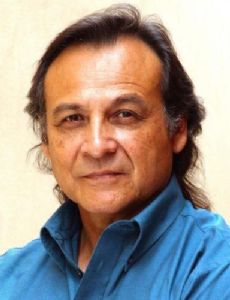 Richard Yniguez
