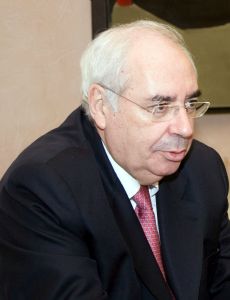 Vicente Álvarez Areces
