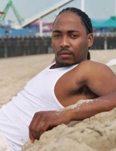 Desi Arnez Hines II