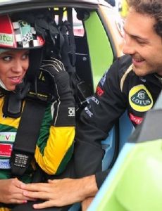 Bruno Senna and Kiss Ramóna