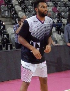 Xavier Silas