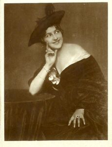 Mela Schwarz