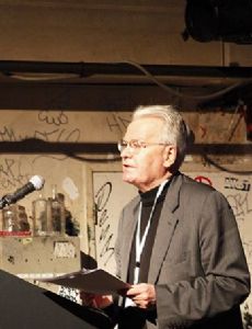 Robert Hewison