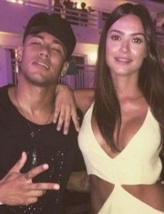 Thaila Ayala and Neymar