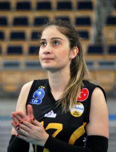 Tuğba Şenoğlu
