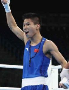 Lü Bin (boxer)