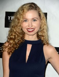 Taylor Carr
