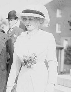 Flora Reid