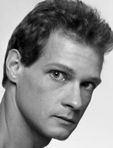 Chris Komar