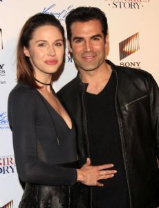 Jordi Vilasuso and Kaitlin Riley