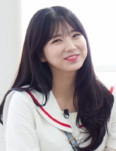 Lee Su-hyun (singer, born 1996)