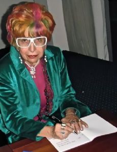 Esther Pillar Grossi