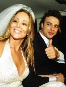 Danielle Winits and Cassio Reis