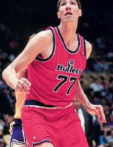 Gheorghe Muresan Photos | Who is Gheorghe Muresan dating? Girlfriend, Wife