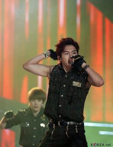 Hoya (Singer)