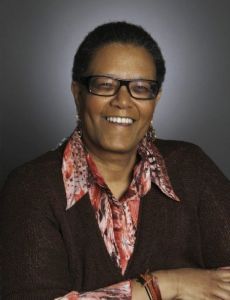 Claire Smith (journalist)
