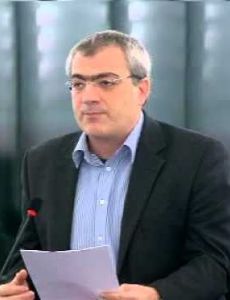 Konstantinos Papadakis (politician)