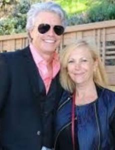 Paula Hart and Leslie Gilliams