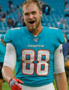 Mike Gesicki
