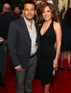 Maria Canals-Barrera and David Barrera