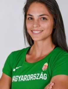 Dóra Lucz