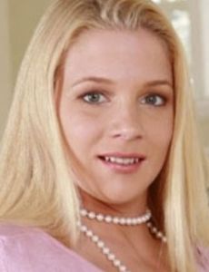 Heidi Mayne