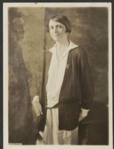 Sue Shelton White