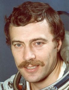 Aleksandr Balandin