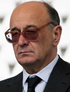 Nikica Valentić