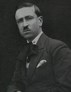 Arif Hikmet Koyunoğlu