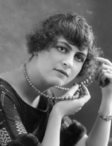 Phyllis Sellick