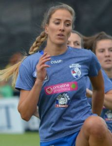 Lisa Williams (footballer)