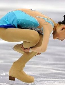 Zhang Ying (figure skater)