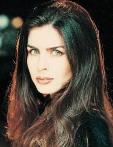 Derya Arbas