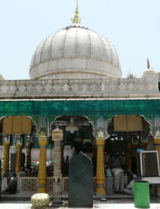 Qutbuddin Bakhtiar Kaki