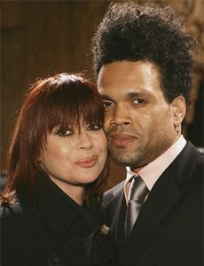 Christina Amphlett and Charley Drayton