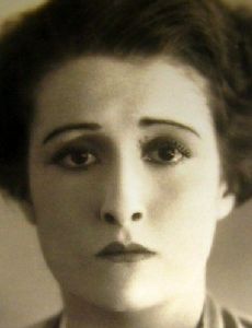 Diana Miller