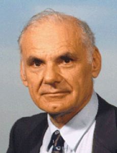 Lawrence Roberts (scientist)