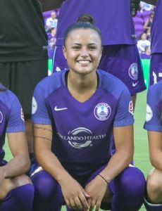 Camila Martins Pereira