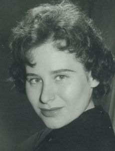 Judit Pór