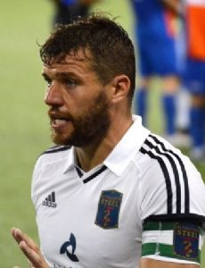 James Chambers (Irish footballer)
