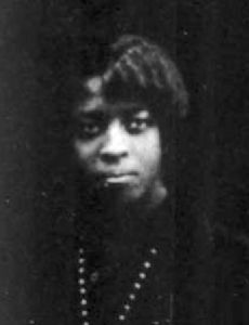 Floria Pinkney
