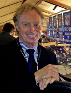 Mike Barnett (ice hockey)