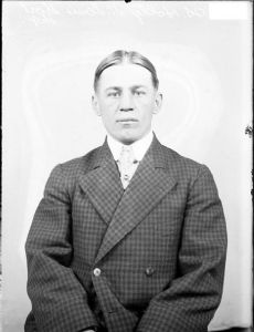 Ed Holly