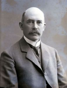 Bernt Holtsmark