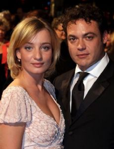 Fedja Van Huêt and Karina Smulders