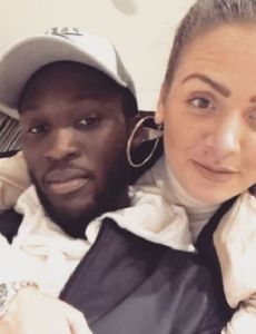 Romelu Lukaku and Sarah Mens (I)