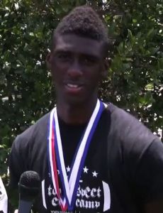 Deionte Thompson